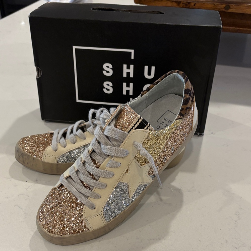 ShuShop Glitter Sneakers 7.5